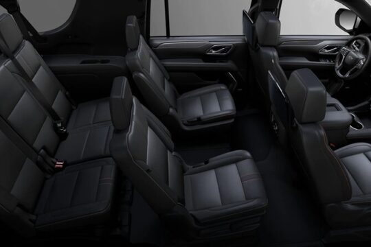 Private Black Car and Limousine Service with Chauffeur for 2 hours